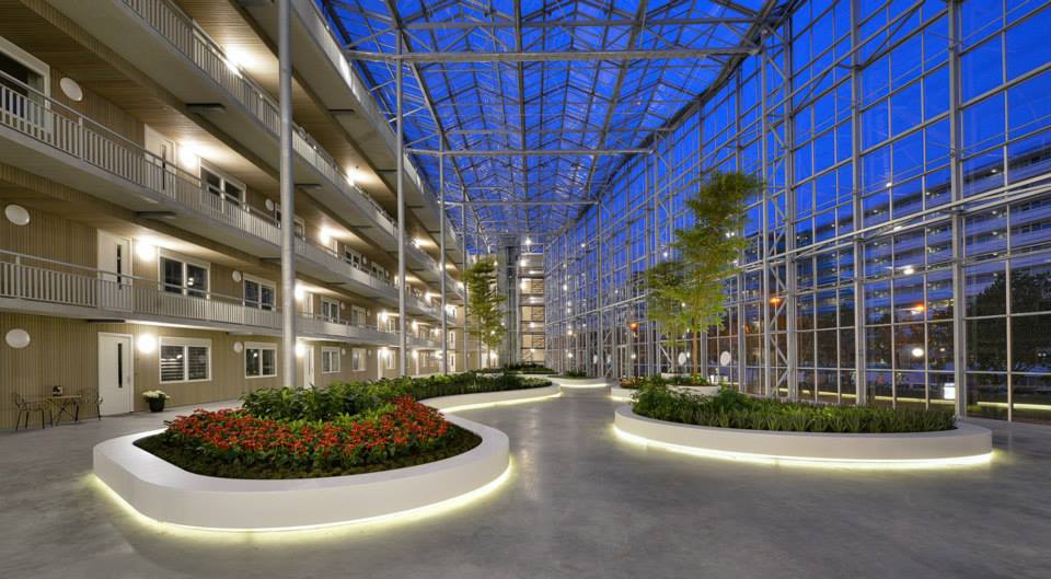 Het atrium - gemeenschappelijke binnentuin Futura