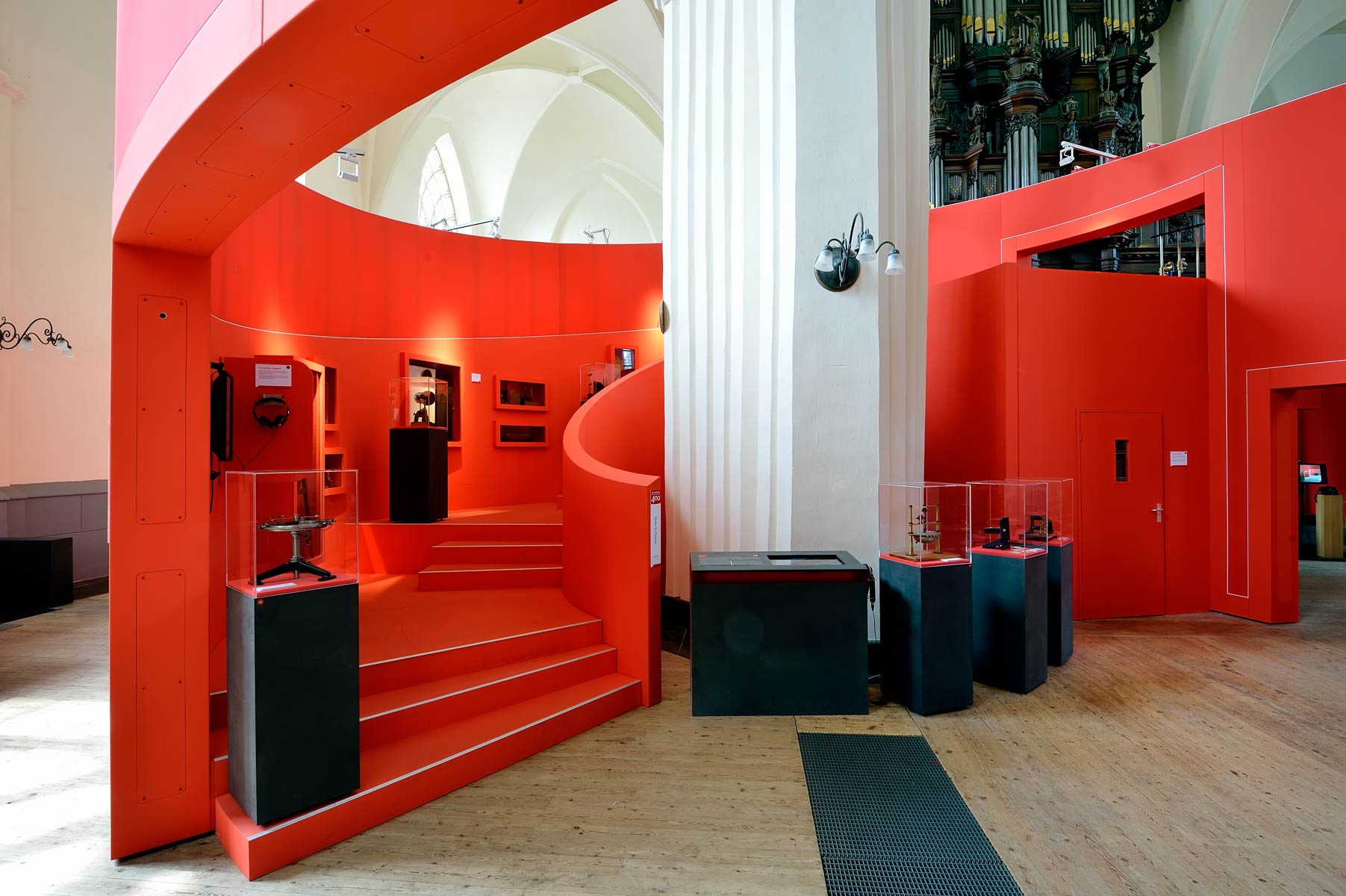 Tentoonstelling "400 jaar wetenschap" Universiteitsmuseum Groningen - AA Kerk Groningen