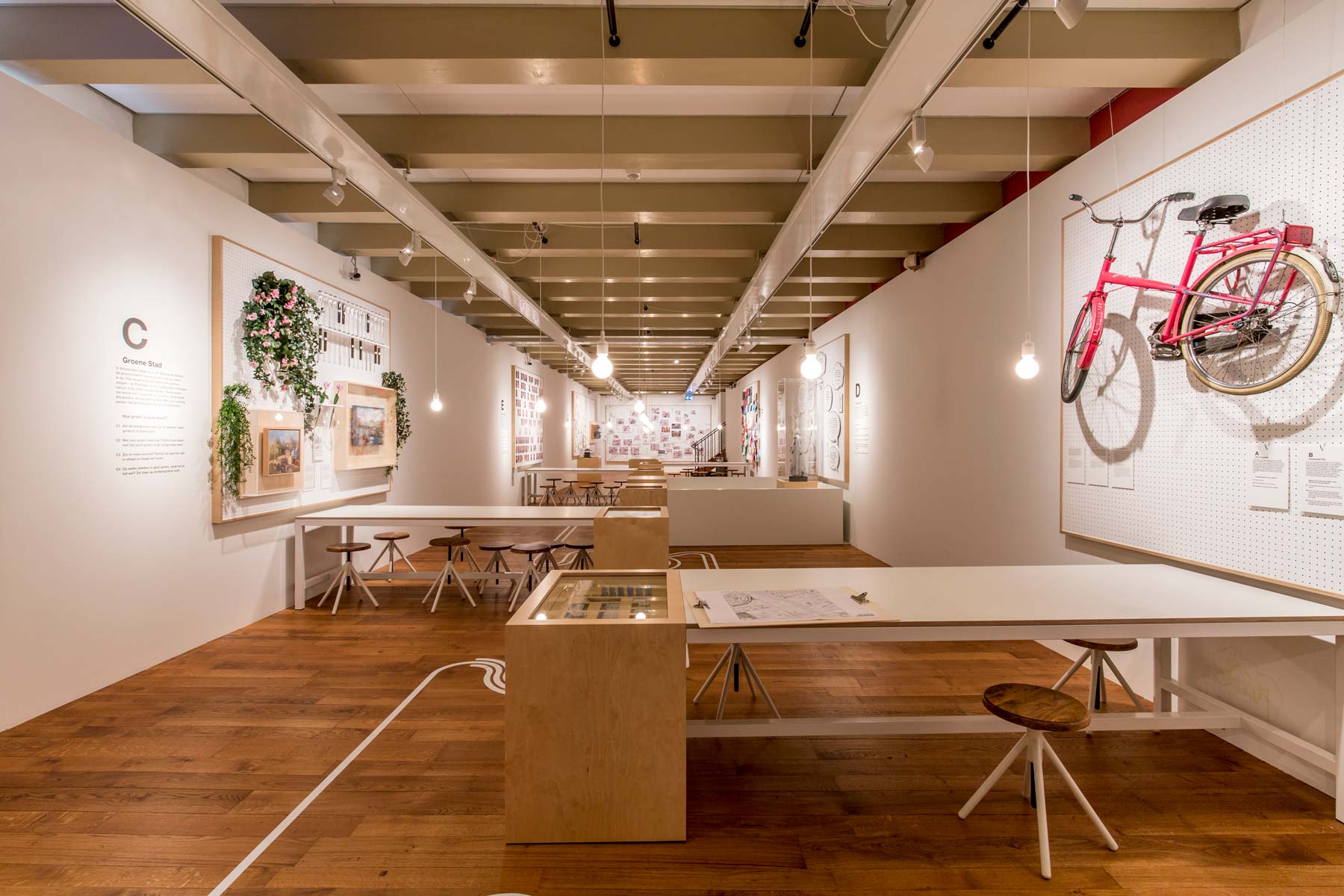Het Experiment Amsterdam Museum Kloosterboer tentoonstellingsbouw interieurbouw