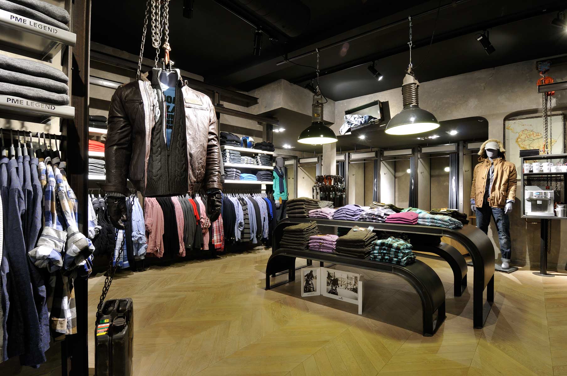Just Brands Store Haarlem