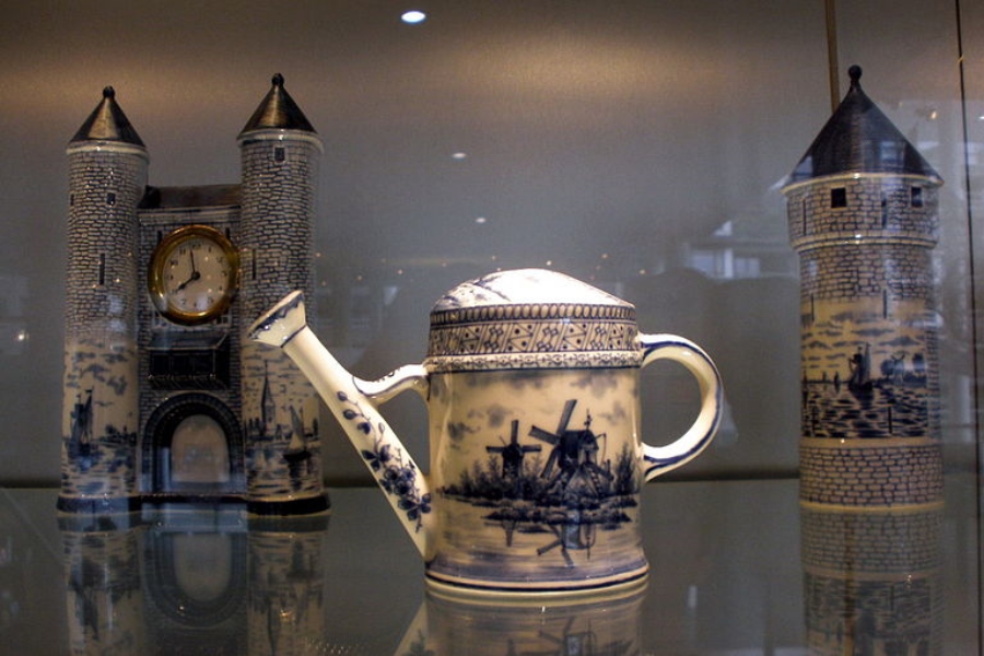 Mosa_aardewerk_en_porselein,_Centre_Ceramique,_Maastricht,_201101 kloosterboer